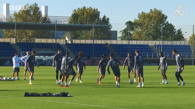 Ball circulation, control and accuracy at Real Madrid City